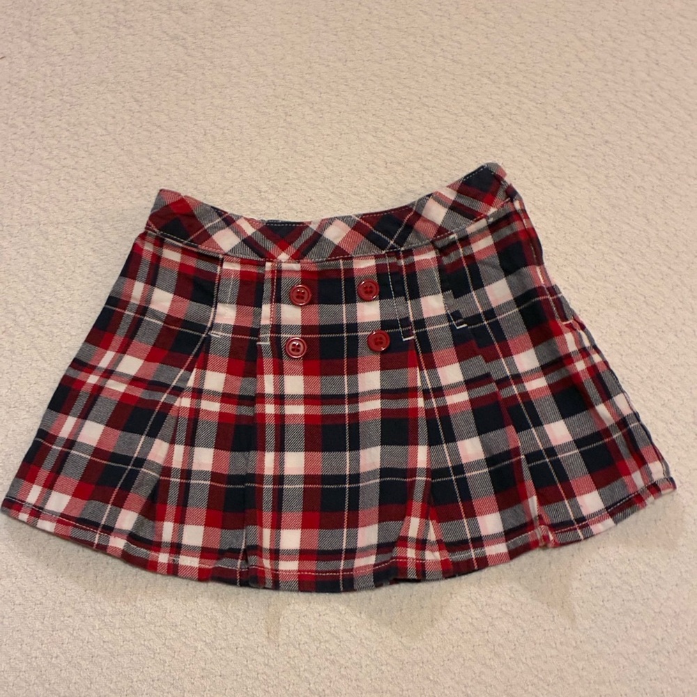 Gymboree Pleated Skirt, red and black plaid, girls sz 5  100% cotton